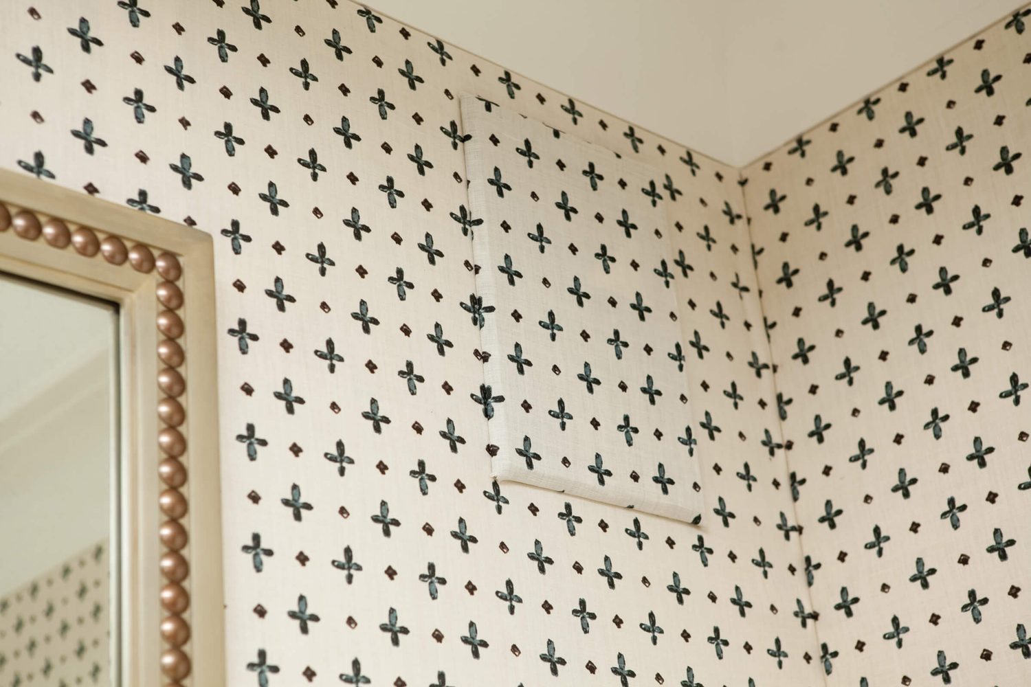Leon custom soundbar grille wrapped in wallpaper